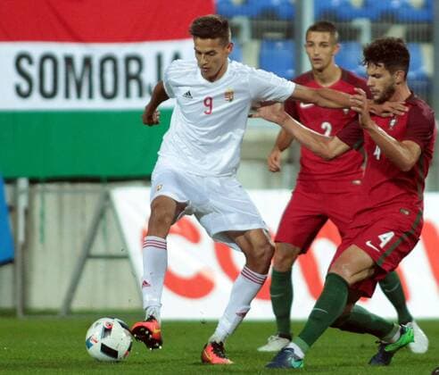 06.10.2016 Gyor-Gyirmot Hungary-Portugal UEFA Under21 European qualifiers men s football Tobias Figueiredo(r) Portugal stopped from Norbert Balogh (L) Hungary : 