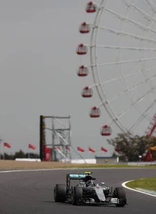 Motorsports: FIA Formula One World Championship WM Weltmeisterschaft 2016, Grand Prix of Japan, 6 Nico Rosberg (GER, Mercedes AMG Petronas Formula One Team), xHOCHxZWEIx