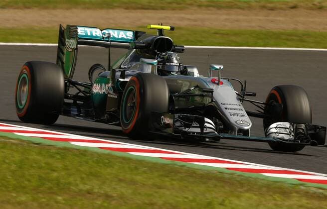 Motorsports: FIA Formula One World Championship WM Weltmeisterschaft 2016, Grand Prix of Japan, 6 Nico Rosberg (GER, Mercedes AMG Petronas Formula One Team), xHOCHxZWEIx