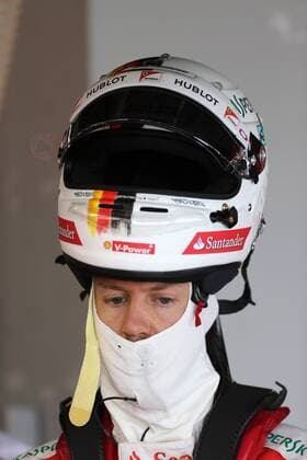 Bilder des Tages - SPORT Japanese Grand Prix, Suzuka 6 - 9 October 2016 07.10.2016 - Free Practice 1, Sebastian Vettel (GER) Scuderia Ferrari SF16-H 