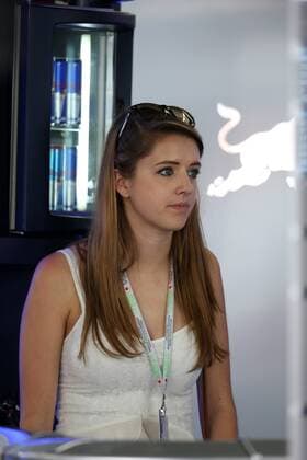 Japanese Grand Prix, Suzuka 6 - 9 October 2016 07.10.2016 - Free Practice 2, Victoria Jane Verstappen (HOL) sister of Max Verstappen (NED) Red Bull Racing RB12 