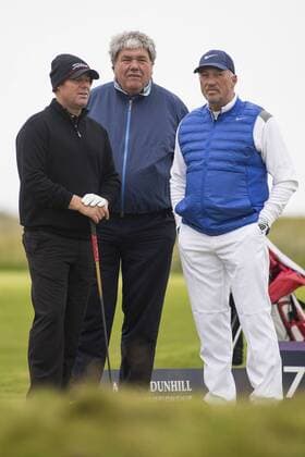 07.10.2016. Carnoustie Golf Course, Fife, Scotland. Alfred Dunhill Links Championship Golf 2nd Round. Shane Warne with Schalk Burger and Sir Ian Botham xDuncanxMcGlynnx  ActionPlus11797508