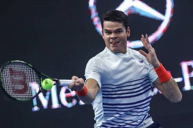 Bilder des Tages - SPORT BEIJING, CHINA - OCTOBER 07: Milos Raonic of Canana returns a shot against Malek Jaziri of Tunisia during the Men s singles second round match on day seven of the 2016 China Open at the China National Tennis Centre on October 7, 2016 in Beijing, China.  CFP493436570 