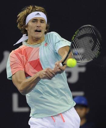 BEIJING, CHINA - OCTOBER 07: Alexander Zverev of Germany returns a shot against David Ferrer of Spain during the Men s singles quarterfinals match on day seven of the 2016 China Open at the China National Tennis Centre on October 7, 2016 in Beijing, China.  CFP493450548 