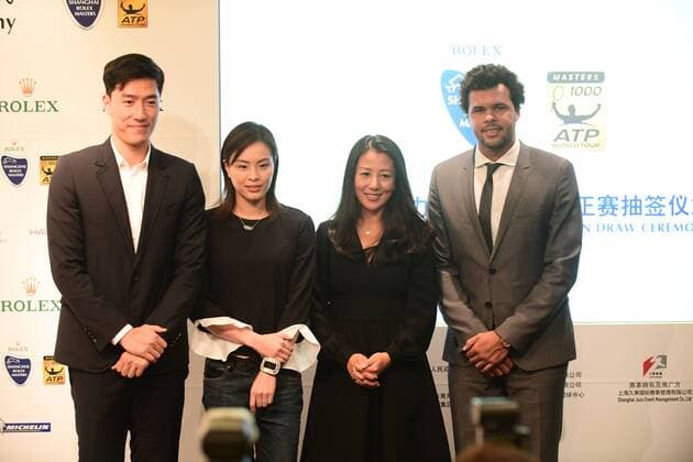 (From left) Retired Chinese hurdling star Liu Xiang, Chinese diving star Wu Minxia, Former Chinese Olympic Speed skating Eisschnelllauf champion Yang Yang and French tennis player Jo-Wilfried Tsonga attend the main draw ceremony for the 2016 Shanghai Rolex Masters tennis tournament in Shanghai, China, 8 October 2016. Sports stars highlight main draw ceremony for 2016 Shanghai Rolex Masters  20161008_48013
