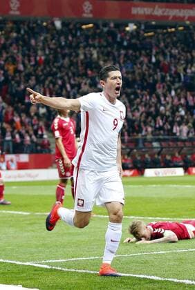 WARSZAWA STADION 08.10.2016 2018 POLSKA (BIALO-CZERWONE) - Danmark Robert Lewandowski 1:0 . FOT TOMASZxWANTULA NEWSPIX.PL WARSZAWA 08.10.2016 FOOTBALL MEN S QUALIFING GAME WORLD CUP 2018 POLAND - DENMARK TOMASZxWANTULA NEWSPIX.PL --- Newspix.pl FRANCE OUT!  161008WAN007