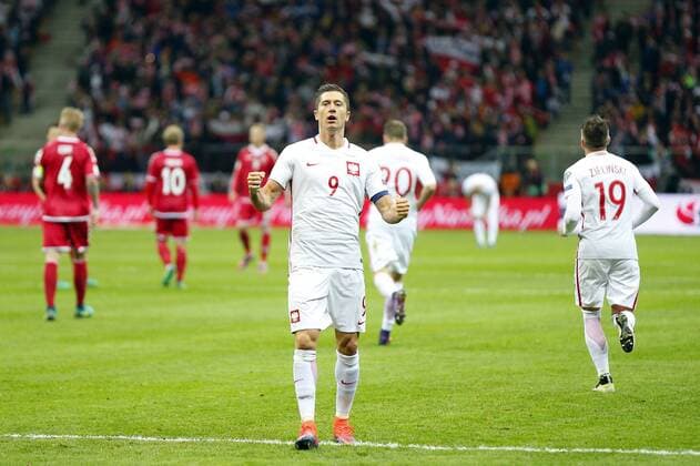 WARSZAWA STADION 08.10.2016 2018 POLSKA (BIALO-CZERWONE) - Danmark Robert Lewandowski 2:0 . FOT TOMASZxWANTULA NEWSPIX.PL WARSZAWA 08.10.2016 FOOTBALL MEN S QUALIFING GAME WORLD CUP 2018 POLAND - DENMARK TOMASZxWANTULA NEWSPIX.PL --- Newspix.pl FRANCE OUT!  161008WAN026