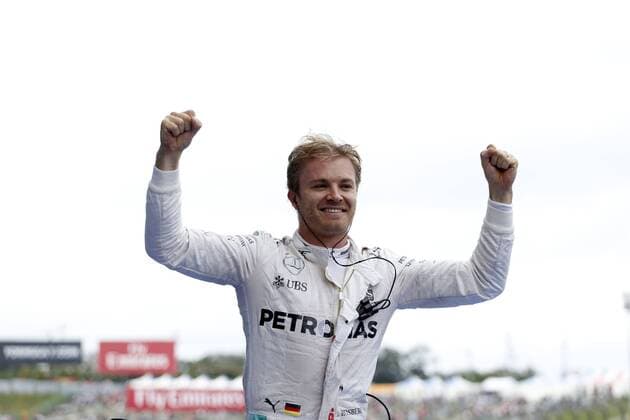 Motorsports: FIA Formula One World Championship WM Weltmeisterschaft 2016, Grand Prix of Japan, 6 Nico Rosberg (GER, Mercedes AMG Petronas Formula One Team), xHOCHxZWEIx