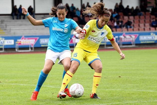 Athanasia Moraitou ( VfL Sindenfingen ) Nicole Billa ( TSG 1899 Hoffenheim ), VfL Sindelfingen vs. TSG 1899 Hoffenheim, Frauen, DFB Pokal 2.Runde, 09.10.2016, Foto:Langer EibnerPressefoto Sindelfingen Copyright: xLanger Eibner-Pressefotox EP_HLR