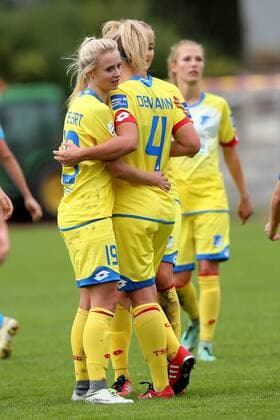 Judith Steinert ( TSG 1899 Hoffenheim ) Kristin Demann ( TSG 1899 Hoffenheim ) nach dem 0:1, VfL Sindelfingen vs. TSG 1899 Hoffenheim, Frauen, DFB Pokal 2.Runde, 09.10.2016, Foto:Langer EibnerPressefoto Sindelfingen Copyright: xLanger Eibner-Pressefotox EP_HLR