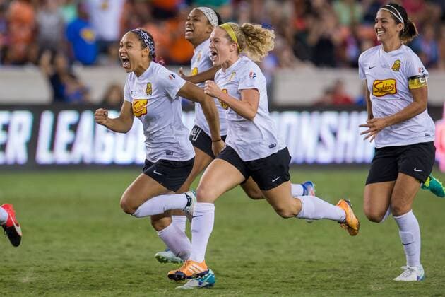October 9, 2016: Western New York celebrates their victory after the NWSL Championship game between the Washington Spirit and the Western New York Flash at BBVA Compass Stadium in Houston, TX. Western New York won on penalty kicks (3-2) after the 2nd overtime period ended with a 2-2 score... CSM NWSL Soccer Championship 2016: Washington Spirit vs Western New York Flash OCT 09 - ZUMAc04_