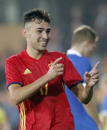 Forward of the Spanish U-21 national soccer team Munir El Haddadi Mohamed celebrates a goal against Estonia during the qualifying match for the 2017 UEFA European Under-21 Championship held at the Pasaron stadium in Pontevedra, Spain, on 10 October 2016. SPAIN VS ESTONIA !ACHTUNG: NUR REDAKTIONELLE NUTZUNG!  20161010-636117289294270519
