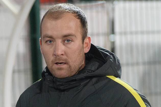 PERM, RUSSIA â€“ OCTOBER 12, 2016: Manchester City s manager Nick Cushing looks on in the second leg of their 2016 17 Season UEFA Women s Champions League Round of 32 football match against Zvezda 2005 Perm at Zvezda Stadium. FC Manchester City won the game 4-0. Donat Sorokin TASS  TS03452D