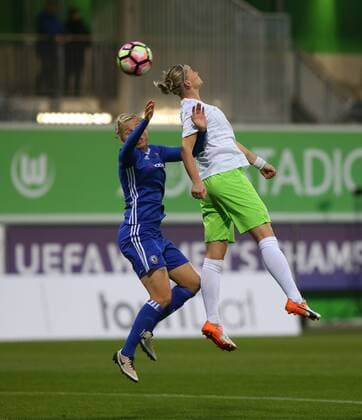 Wolfsburg vs Chelsea, CL Frauen Wolfsburg, Deutschland 12.10.2016, FUßBALL - VfL Wolfsburg vs FC Chelsea, 1 16 Finale, UEFA Frauen Champions League, Saison 2016-17. Bild zeigt: Alexandra Popp (VfL Wolfsburg) Wolfsburg