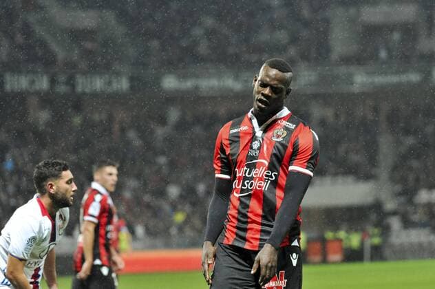 Fußball, OGC Nizza - Olympique Lyon Mario Balotelli (OGC Nice) FOOTBALL : OGC Nice vs Lyon - Ligue 1 - 14 10 2016 NorbertScanella 
