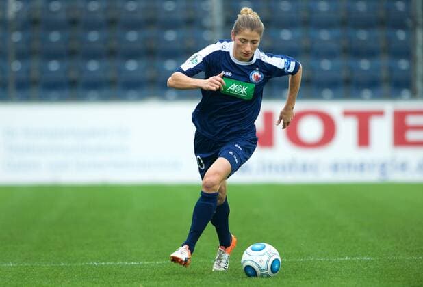 Fussball Frauen 1.Bundesliga 15.10.2016 Potsdam Karl Liebknecht Stadion 1 FFC Turbine Potsdam geg SGS Essen 2 : 0 Bianca SCHMIDT 20 Turbine