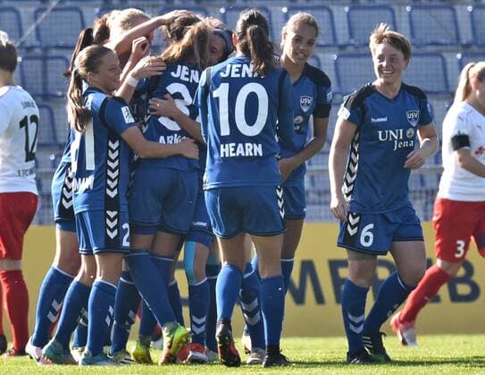 16.10.2016, xblx, Fussball 1.Bundesliga Damen, 1.FFC Frankfurt - USV Jena, emspor, v.l. Julia Arnold (USV Jena), Goal scored, Tor zum 0:1, celebrate the goal, Torjubel Frankfurt am Main