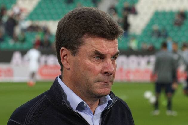 16.10.2016, xkvx, Fussball 1.Bundesliga, VfL Wolfsburg - RB Leipzig, emspor , v.l. Trainer Dieter Hecking (VfL Wolfsburg) Wolfsburg