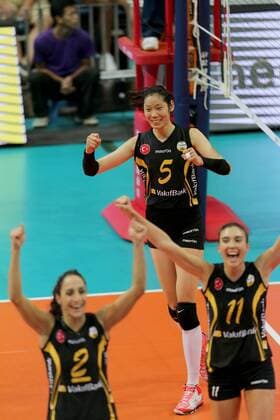 (161018) -- PASAY CITY, Oct. 18, 2016 -- China s Zhu Ting (Rear) celebrates with her VakifBank Istanbul teammates after scoring in a match against Hisamitsu Springs Kobe during the 2016 FIVB Women s Club World Championship WM Weltmeisterschaft in Pasay City, the Philippines, Oct. 18, 2016. VakifBank Istanbul won 3-1. ) (SP)PHILIPPINES-PASAY CITY-FIVB WOMEN S CLUB WORLD CHAMPIONSHIP RouellexUmali 
