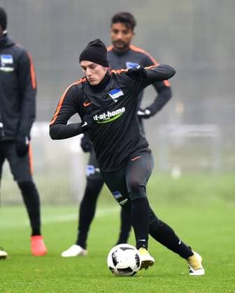 Fussball, Herren, 1. Bundesliga, Saison 2016 17, Hertha BSC, Training, Sinan Kurt (Nr. 18, Hertha BSC), 18.10.16,