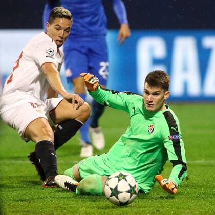 SOCCER - CL, Zagreb vs Sevilla ZAGREB,CROATIA,18.OCT.16 - SOCCER - UEFA Champions League, group stage, GNK Dinamo Zagreb vs Sevilla FC. Image shows Samir Nasri (Sevilla) and Dominik Livakovic (Zagreb). GEPAxpictures xMaticxKlansek