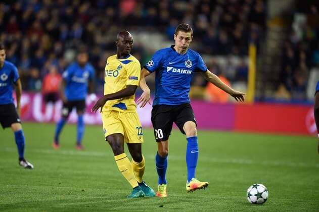 Danilo of FC Porto and Hans Vanaken midfielder of Club Brugge FOOTBALL : FC Bruges vs FC Porto - Ligue des Champions - 18 10 2016 Photonews Panoramic 