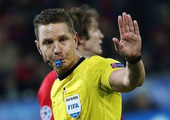 MOSCOW, RUSSIA - OCTOBER 18, 2016: Referee Martin Strombergsson in the 2016 17 Season UEFA Champions League Group E Round 3 football match between CSKA Moscow and AS Monaco at the Arena CSKA Stadium. Valery Sharifulin TASS  TS034DC0