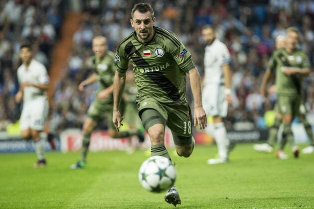 Legia Warszawa s Michal Kucharczyk during the match of UEFA Champions League group stage between Real Madrid and Legia de Varsovia at Santiago Bernabeu Stadium in Madrid, Spain. October 18, 2016.  (20161018031)