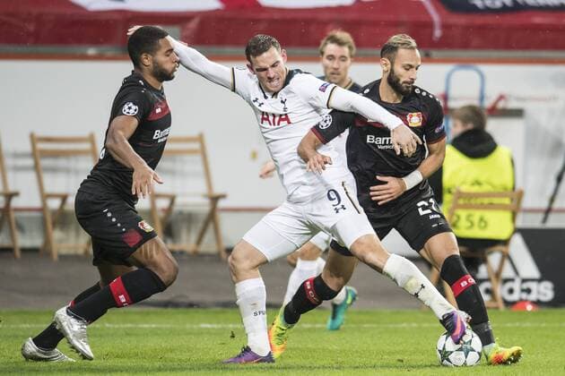 (L-R) Jonathan Tah of Bayer 04 Leverkusen, Vincent Janssen of Tottenham Hotspur FC, Omer Toprak of Bayer 04 Leverkusenduring the Champions League group E match between Bayer Leverkusen and Tottenham Hotspur on October 18, 2016 at the Bay Arena in Leverkusen, Germany Bayer Leverkusen v Tottenham Hotspur UEFA Champions League 2016 2017 xVIxGerritxvanxKeulenxIVx 6420627