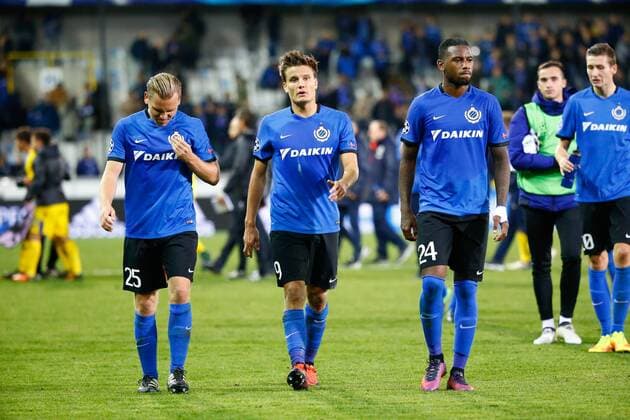 Club s players pictured after losing the third game of the group stage of the UEFA Champions League competition between Belgian first division soccer team Club Brugge KV and Portugese club FC Porto in Brugge, Tuesday 18 October 2016. KURTxDESPLENTER  x04960072x