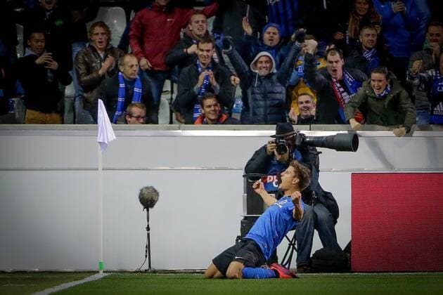 Jelle Vossen forward of Club Brugge celebrates scoring the opening goal FOOTBALL : FC Bruges vs FC Porto - Ligue des Champions - 18 10 2016 Photonews Panoramic 