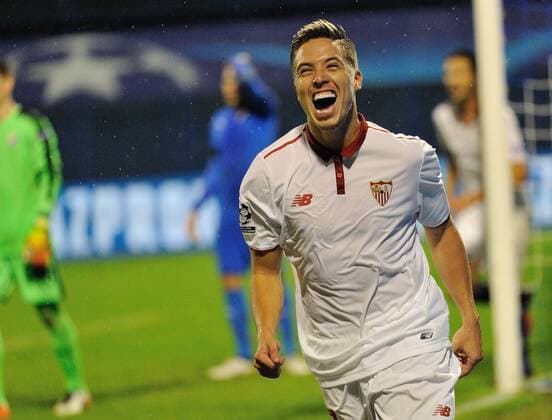 ZAGREB, Oct. 18, 2016 -- Samir Nasri of Sevilla FC celebrates scoring during the UEFA Champions League Group H match against Dinamo Zagreb at the Maksimir Stadium in Zagreb, Croatia, Oct. 18, 2016. Sevilla FC won 1-0. ) (SP)CROATIA-ZAGREB-UEFA CHAMPIONS LEAGUE MisoxLisanin 
