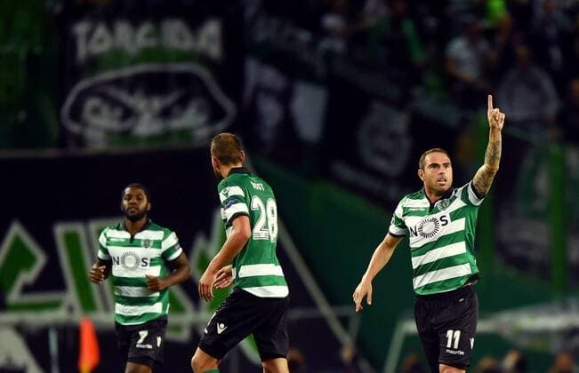 LISBON, Oct. 18, 2016 -- Sporting s Bruno Cesar (R) celebrates scoring a goal during the UEFA Champions League football match between Sporting CP and BVB Borussia Dortmund in Lisbon, Portugal, Oct. 18, 2016. Sporting lost 1-2. ) (SP)PORTUGAL-LISBON-FOOTBALL-UEFA CHAMPIONS LEAGUE ZhangxLiyun 