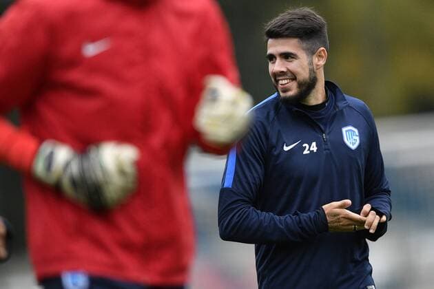 Genk s Alejandro Pozuelo pictured during a training of Belgian soccer team RC Genk, Wednesday 19 October 2016, in Genk. Tomorrow Genk is playing the third game of the group stage of the Europa League competition against Portuguese team Athletic Bilbao. YORICKxJANSENS  x04960178x
