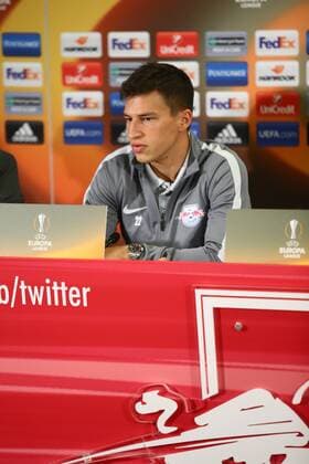 SOCCER - EL, RBS vs Nice, preview SALZBURG,AUSTRIA,19.OCT.16 - SOCCER - UEFA Europa League, group stage, Red Bull Salzburg vs OGC Nice, preview, press conference PK Pressekonferenz RBS. Image shows Stefan Lainer (RBS). GEPAxpictures xFelixxRoittner