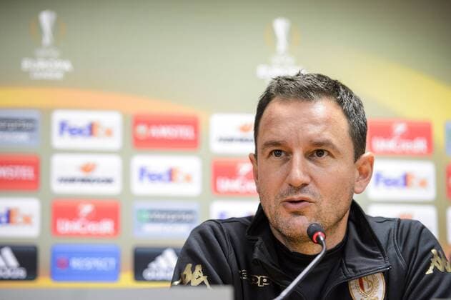 Standard s head coach Aleksandar Jankovic pictured during a press conference PK Pressekonferenz of Belgian soccer team Standard de Liege, Wednesday 19 October 2016, in Liege. Tomorrow Standard is playing the third game of the group stage of the Europa League competition against Greek team Panathinaikos. NICOLASxLAMBERT  x04960560x