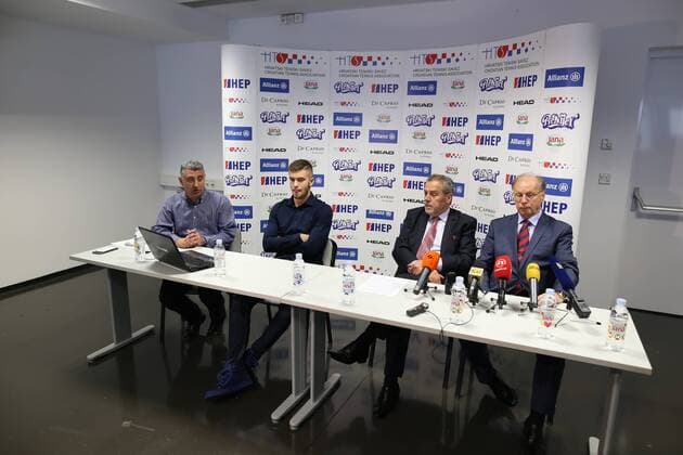 A press conference PK Pressekonferenz on the occasion of the start of ticket sales for the Davis Cup finals - Zagreb, Croatia 19.10.2016., Zagreb, Croatia - Arena Zagreb, a press conference on the occasion of the start of ticket sales for the final match of the Davis Cup between Croatia and Argentina, which will be held from 25th to 27th November. Igor Rajkovic, spokesman for the Croatian Tennis Federation, tennis player Borna Coric, Mayor of Zagreb Milan Bandic, Petar Miric, president of the Croatian Tennis Association veterans. IgorxSoban PIXSELL