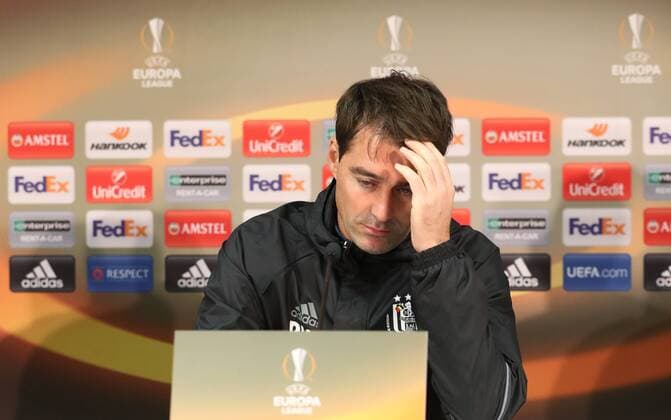 Anderlecht s head coach Rene Weiler pictured during a press conference PK Pressekonferenz of Belgian soccer team RSC Anderlecht, Wednesday 19 October 2016, in Mainz, Germany. Tomorrow Anderlecht is playing German club FSV Mainz in the third match of the group stage of the Europa League competition. VIRGINIExLEFOUR  x04960801x