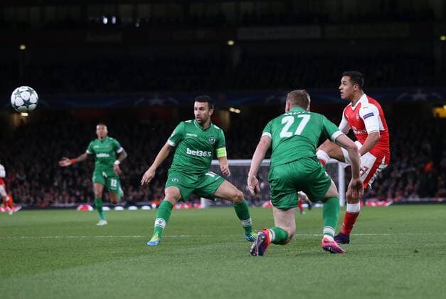 Arsenal s Alexis Sanchez scoring his sides opening goal during the Champions League group A match at the Emirates Stadium, London. Picture date October 19th, 2016 Pic David Klein Sportimage EDITORIAL USE ONLY. No use with unauthorised audio, video, data, fixture lists, club league logos or live services. Online in-match use limited to 120 images, no video emulation. No use in betting, games or single club league player publications.