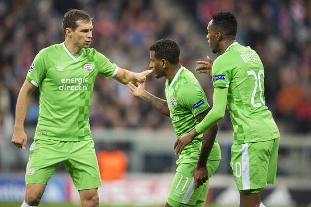 GER, UEFA CL, FC Bayern Muenchen (GER) vs PSV Eindhoven (NED) 19.10.2016, Allianz Arena, Muenchen, GER, UEFA CL, FC Bayern Muenchen (GER) vs PSV Eindhoven (NED) , Gruppe D, im Bild Jubel nach dem Tor zum 2-1 durch Luciano Narsingh (PSV 11) mit Daniel Schwaab (PSV 5) Joshua Brenet (PSV 20) Foto © nordphoto Straubmeier nordphotox xStraubmeier