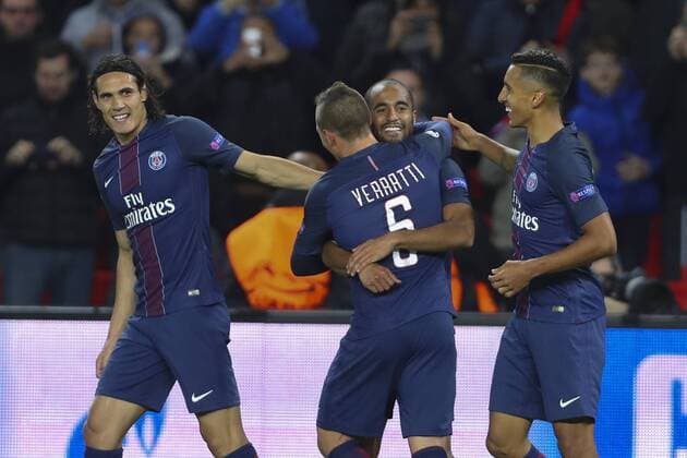 Fußball, CL, Paris St. Germain - FC Basel Lucas (PSG) Marco Verratti (PSG) Edinson Cavani (PSG) Marquinhos (PSG) - Fussball, Champions League, Paris Saint Germain PSG vs. FC Basel - 19 10 2016 GwendolineLeGoff Panoramic 