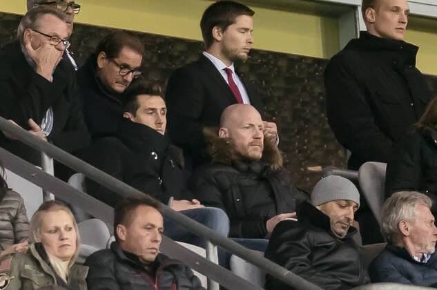 Munich, Germany 19.10.2016, UEFA Champions League - 2016 17 Season, Group D - Matchday 3, FC Bayern Muenchen - PSV Eindhoven, Miroslav Klose und Matthias Sammer (m) auf der Ehrentribuene ( DeFodi048