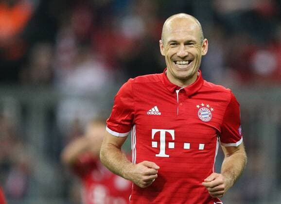 Bilder des Tages - SPORT SOCCER - CL, Bayern vs Eindhoven MUNICH,GERMANY,19.OCT.16 - SOCCER - UEFA Champions League, group stage, FC Bayern Muenchen vs PSV Eindhoven. Image shows Arjen Robben (Bayern). GEPAxpictures xThomasxBachun