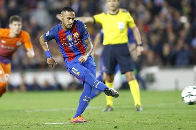 Neymar da Silva Santos Junior of FC Barcelona Barca misses penaltyduring the UEFA Champions League group C match between FC Barcelona and Manchester City on October 19, 2016 at the Camp Nou stadium in Barcelona, Spain. FC Barcelona v Manchester City UEFA Champions League 2016 2017 xVIxxIVx 6427086