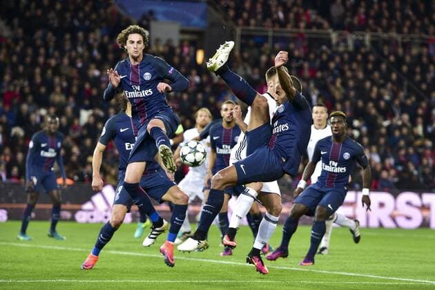 Themen der Woche - Sport Fußball, CL, Paris St. Germain - FC Basel Bilder des Tages - SPORT LUCAS MOURA (PSG) - Fussball, Champions League, Paris Saint Germain PSG vs. FC Basel - 19 10 2016 JBAutissier Panoramic 