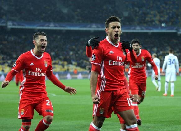 October 19, 2016 - Kiev, Ukraine - Benfica s Eduardo Salvio (C) celebrates the goal scored during a the Champions League Group B soccer match between Dynamo Kiev and Benfica at the Olympiyskiy stadium in Kiev, Ukraine, on October 19, 2016. FC Dynamo Kyiv v SL Benfica - UEFA Champions League  - ZUMAn230 20161019_zaa_n230_160