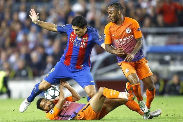 (l-r) Gael Clichy of Manchester City, Luis Suarez of FC Barcelona Barca Raheem Sterling of Manchester Cityduring the UEFA Champions League group C match between FC Barcelona and Manchester City on October 19, 2016 at the Camp Nou stadium in Barcelona, Spain. FC Barcelona v Manchester City UEFA Champions League 2016 2017 xVIxxIVx 6427410