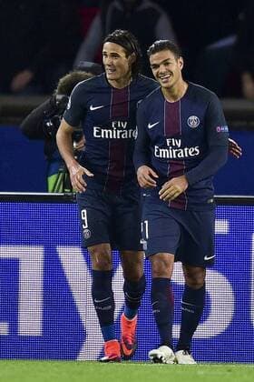 CAVANI Edinson (PSG) BEN ARFA Hatem (PSG) - Fussball, Champions League, Paris Saint Germain PSG vs. FC Basel - 19 10 2016 JBAutissier Panoramic 