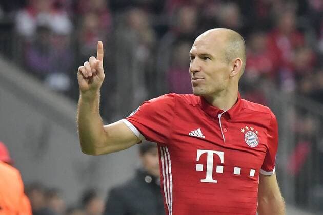 Fußball, CL, Bayern München - PSV Eindhoven xtwx, 19.10.2016, Fussball Champions League, FC Bayern München (Muenchen) - PSV Eindhoven, Gruppe D - 3. Spieltag Torjubel 4:1 fuer Bayern München Torschuetze Arjen Robben (Bayern) München Munich