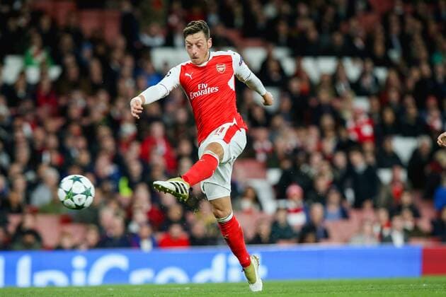 Mesut Ozil (Arsenal), OCTOBER 19, 2016 - Football Soccer : Mesut Ozil of Arsenal scores a goal and completes a hat-trick to make it 6-0 during the UEFA Champions League Group Stage match between Arsenal and Ludogorets Razgrad at Emirates Stadium in London, England. Noxthirdxpartyxsales  (mdga012256)